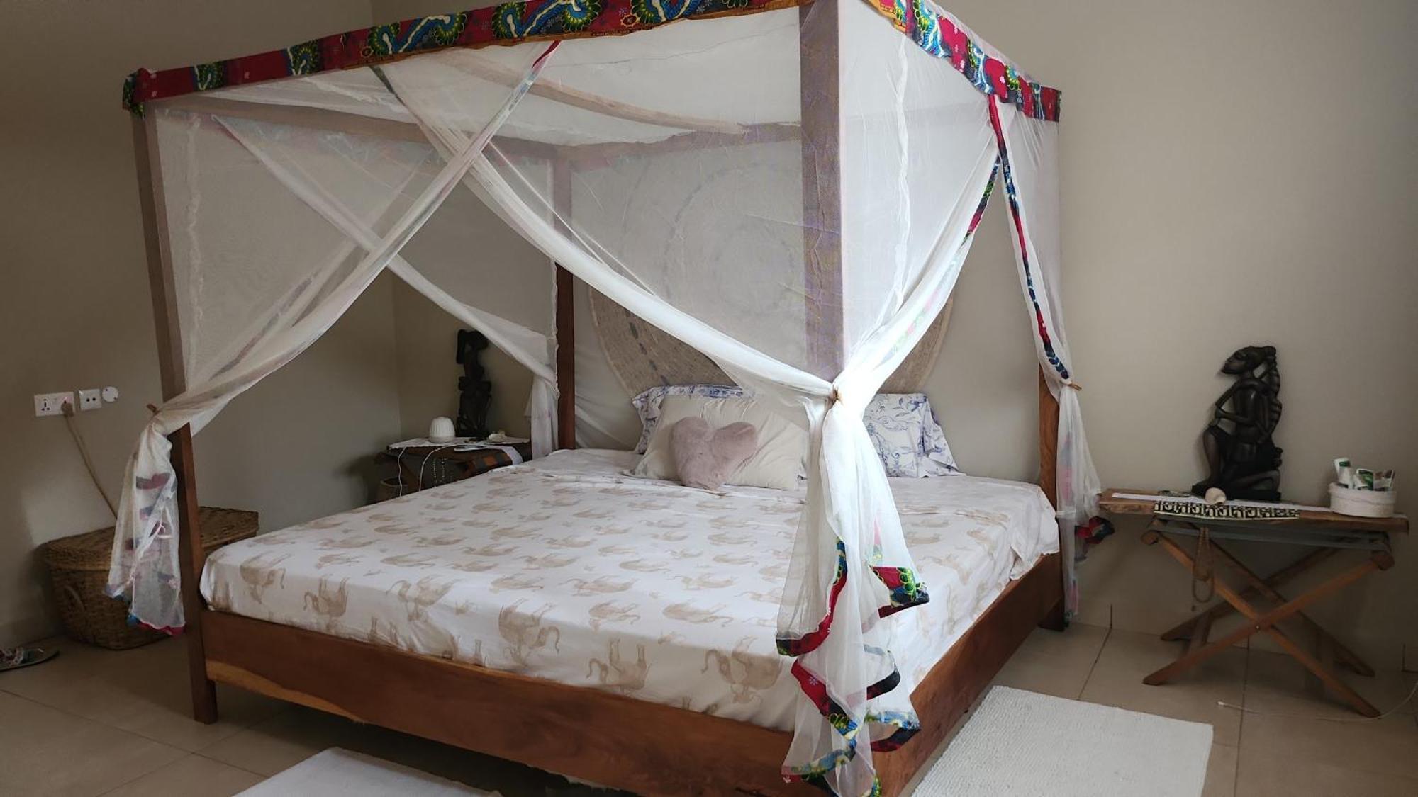 Pombo Kunda Villa Sanyang Buitenkant foto