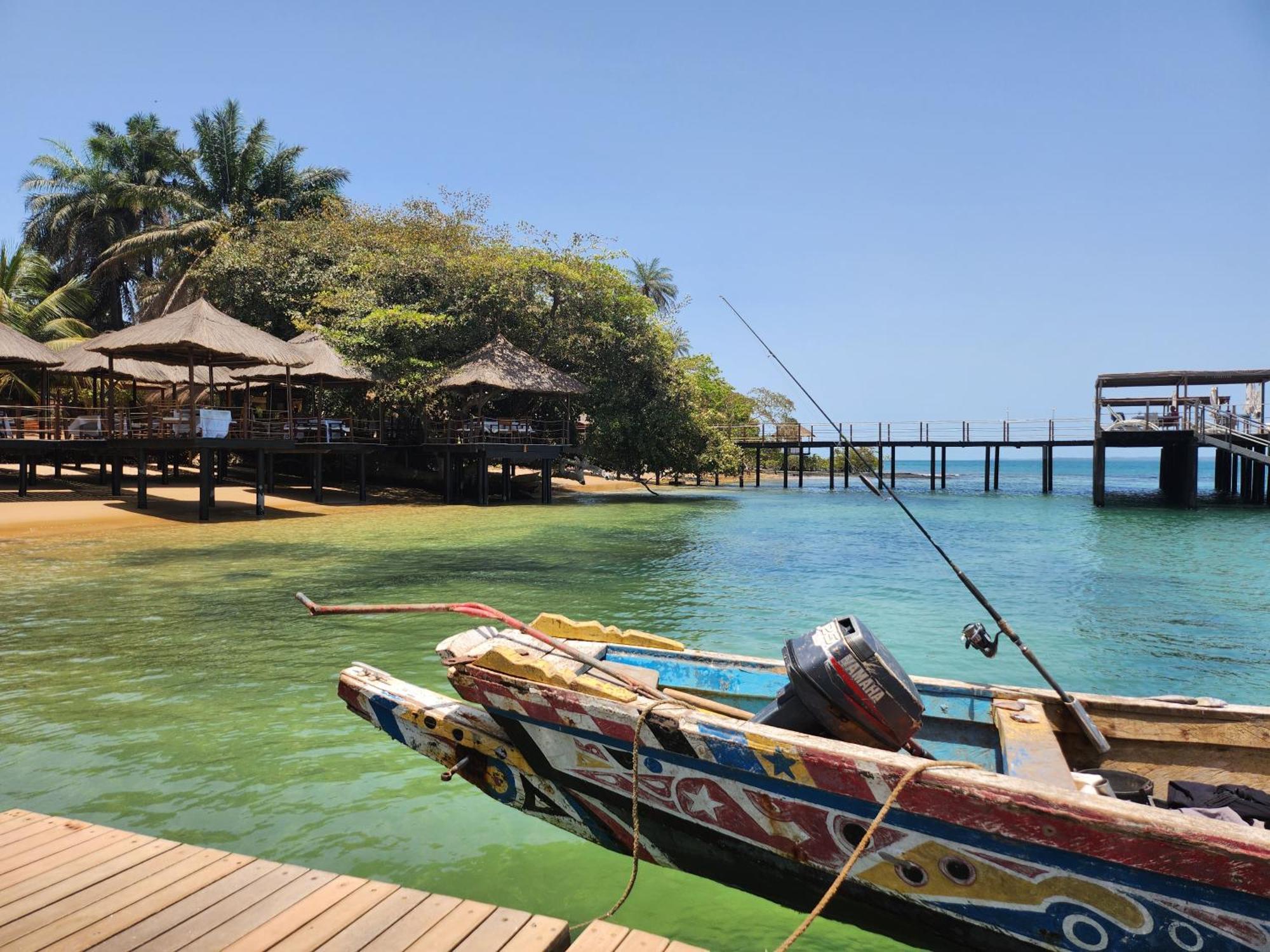 Pombo Kunda Villa Sanyang Buitenkant foto